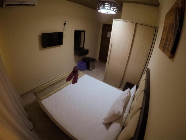 City Hotel image 17