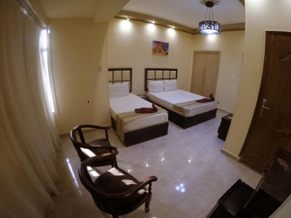 City Hotel image 20