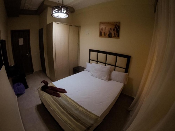 City Hotel image 26