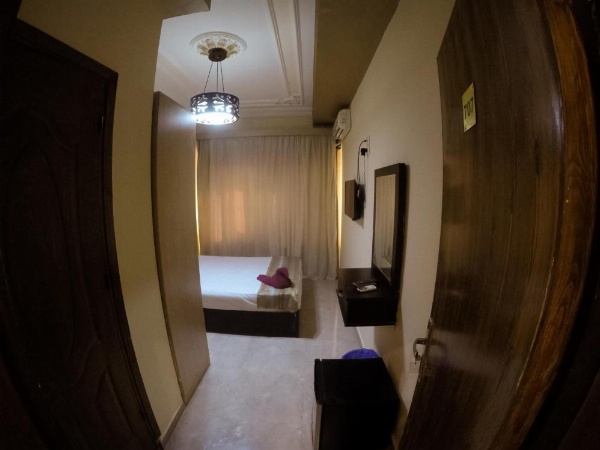 City Hotel image 27